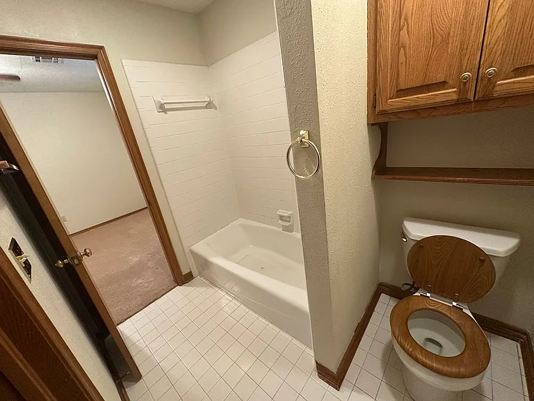 5524 Woodmont Dr — Photo 39