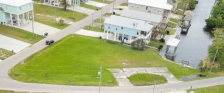 1st image of 11141 Tahiti St