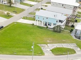 11141 Tahiti St, Bay Saint Louis, MS 39520