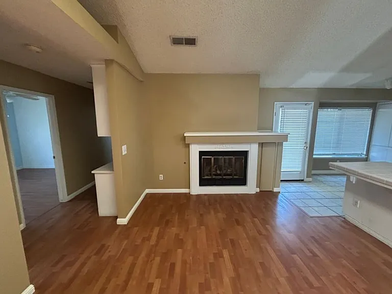 4927 W Hemlock Ave — Photo 9