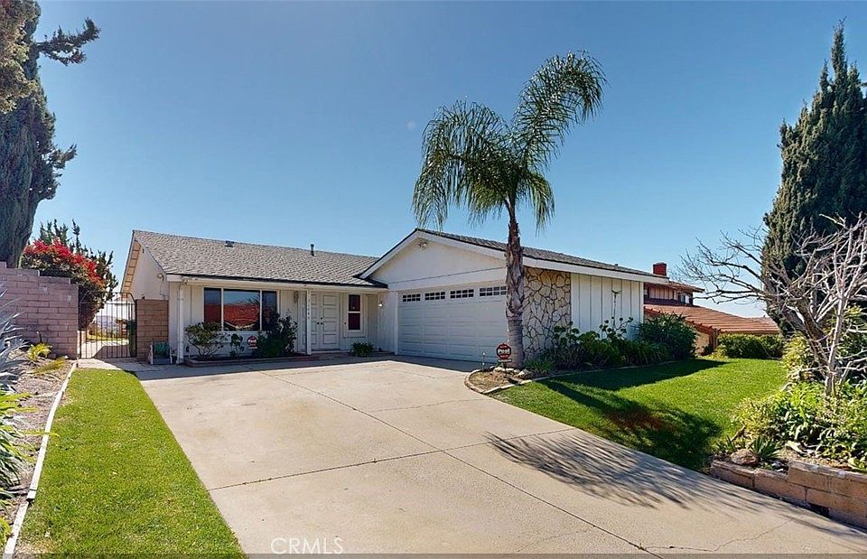 1st image of 21440 Bella Pine Dr