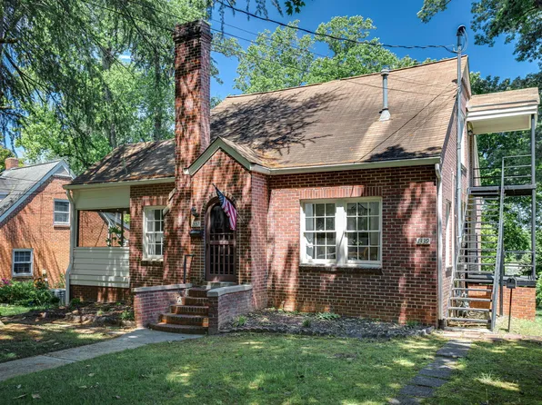 1339 Mordecai Dr, Raleigh, NC 27604