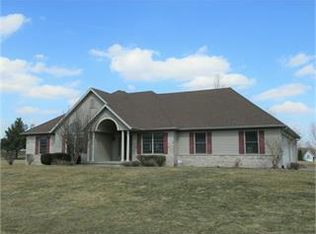 2451 Wood Lily Rdg, Muscatine, IA 52761