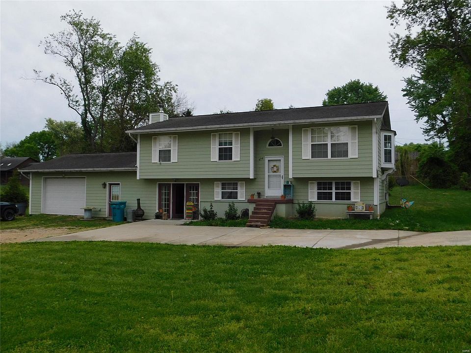 1st image of 474 Jost St