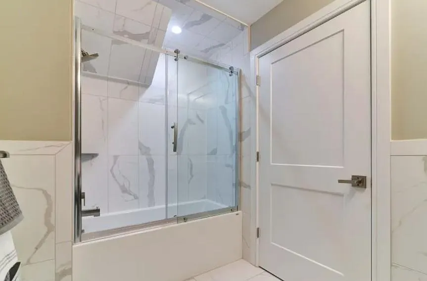 1 bed, $2,100 — Photo 3
