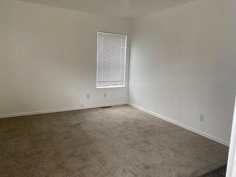 501 Stanfield Ave #501 — Photo 7