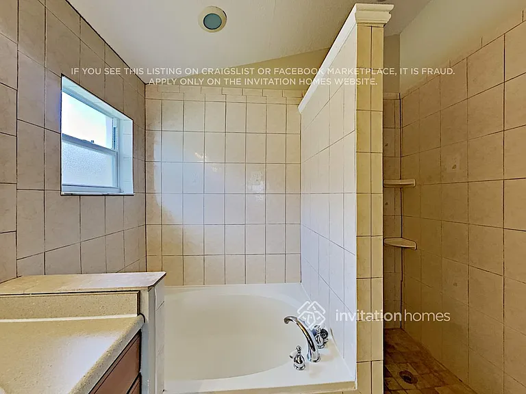 10210 Merrimac Manor Dr — Photo 13