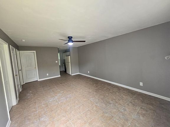 2nd image of 506 B St Unit 1