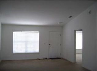 792 NW Viscaya St, Port Saint Lucie, FL 34983