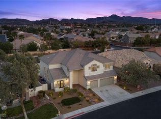 2647 Hourglass Dr, Henderson, NV 89052