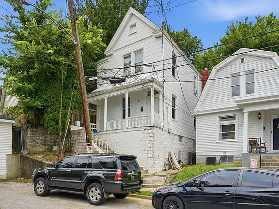 2nd image of 2045 Garrard St