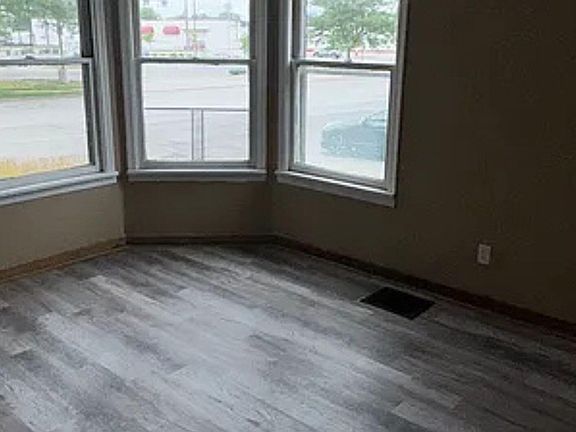 4th image of 818 Phillips Ave
