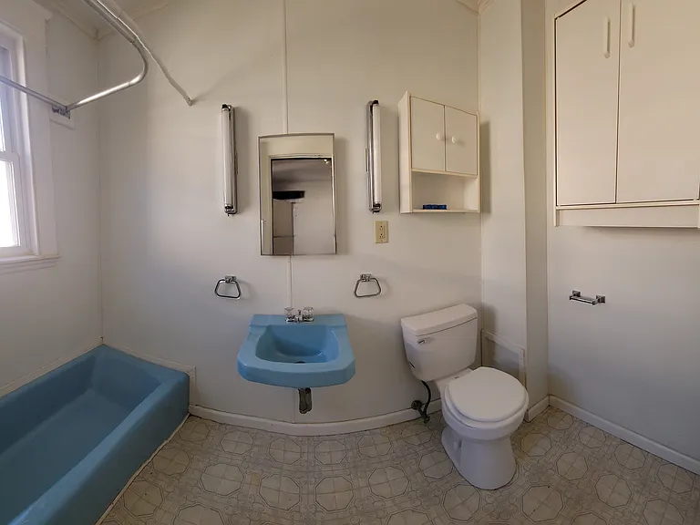 31 Tampa St #2 — Photo 1