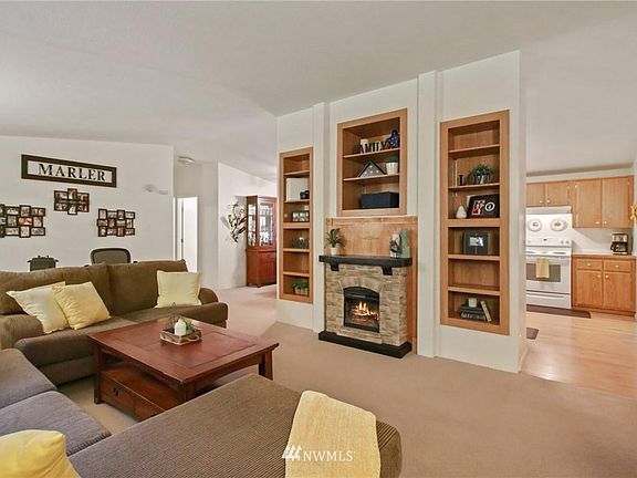 4th image of 2825 Bonavista Dr SW