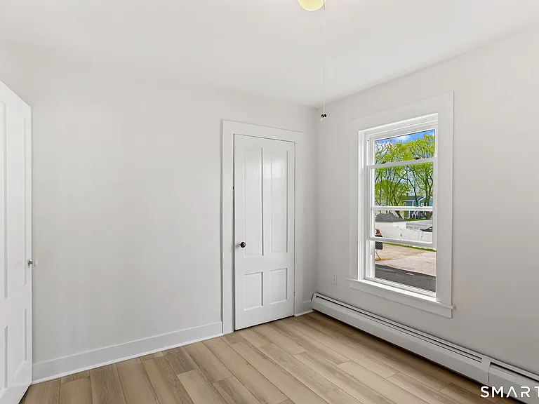 63 Reynolds St #B — Photo 6