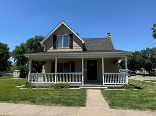 1801 W 7th St, Hastings, NE 68901