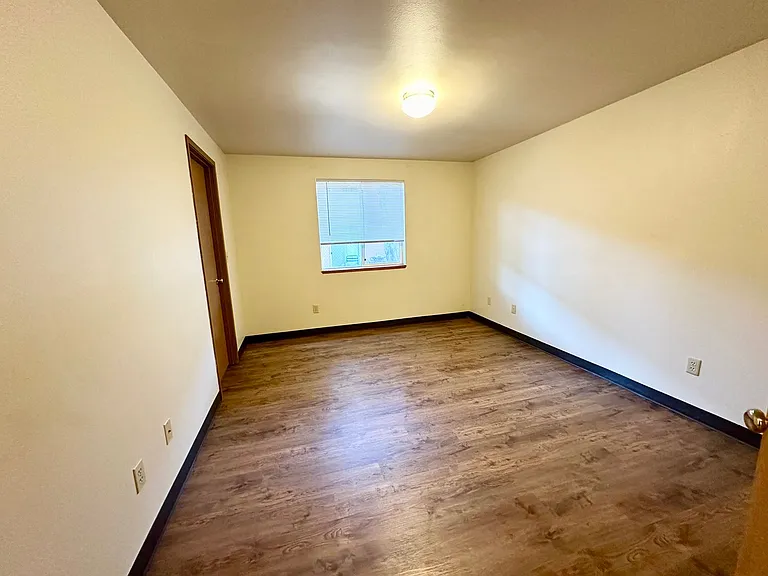 808 Juniper Ave — Photo 43
