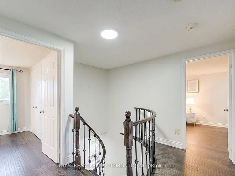 58 Elson St — Photo 8