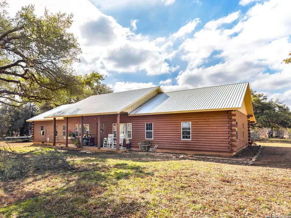 1450 BULVERDE RD, Bulverde, TX 78163