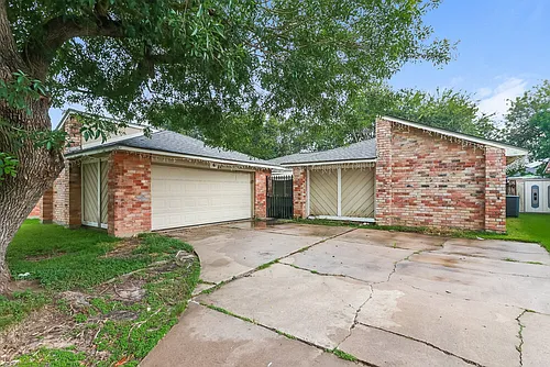 8403 Quail Burg Ln Photo 1 8403 Quail Burg Ln Photo 1