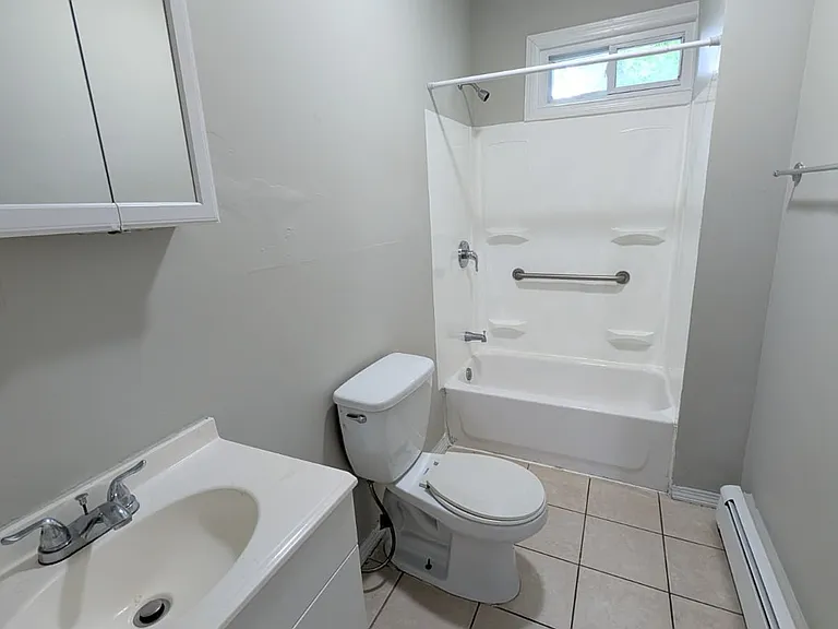 38 Daggett St #11 — Photo 9