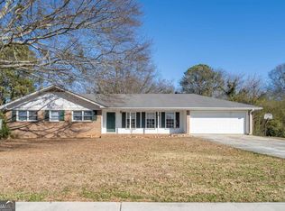 2832 Skyland Dr, Snellville, GA