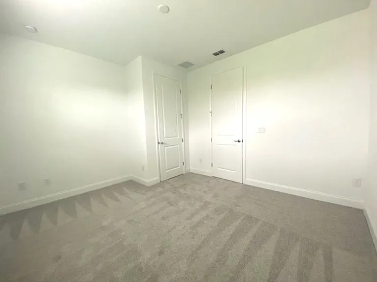 4103 Clifden Dr — Photo 14