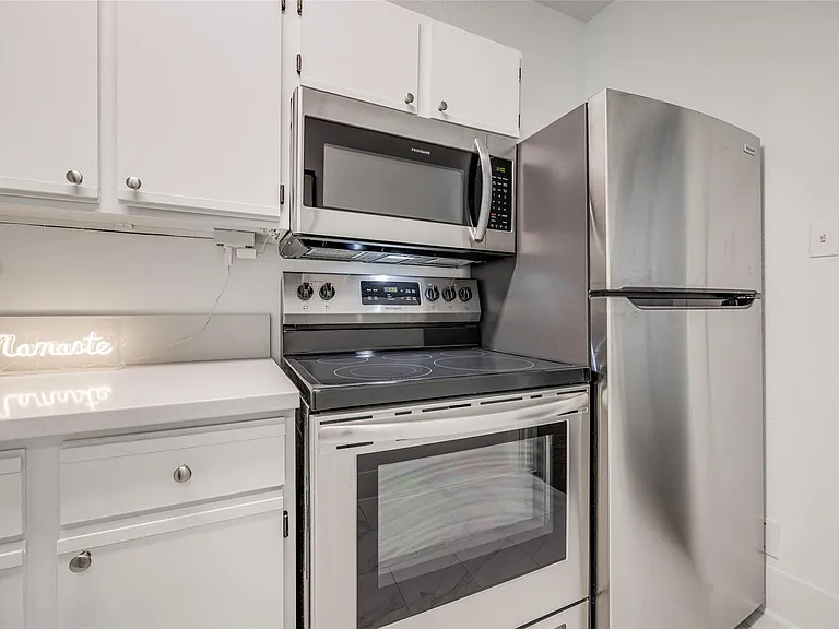 605 Bomar St #1 — Photo 17