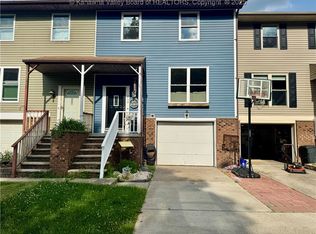 219 Jamestown Rd, Nitro, WV 25143