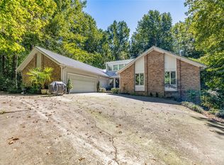 127 Shallowford Way, Seneca, SC 29672