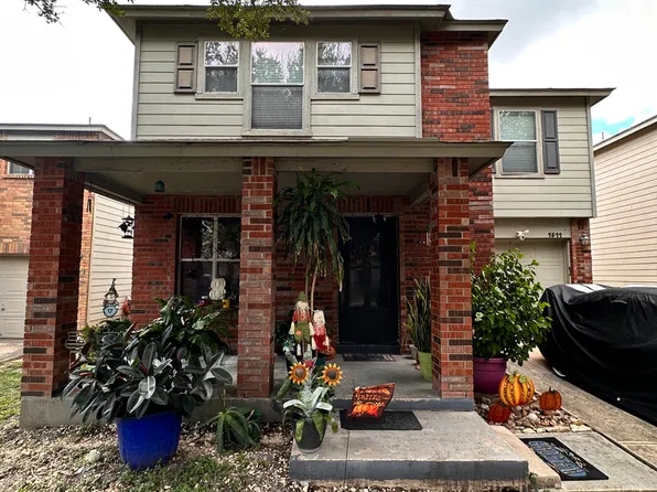 1511 RANGE FLD, San Antonio, TX 78245