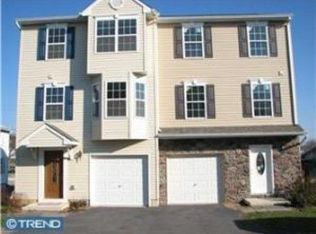 107 McGuigan Way, Parkesburg, PA 19365