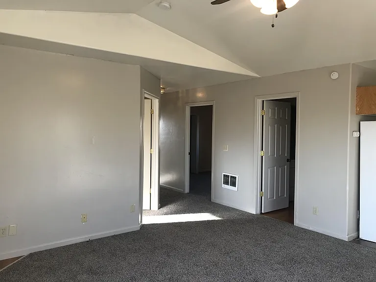 70 Indianwood Trl — Photo 5