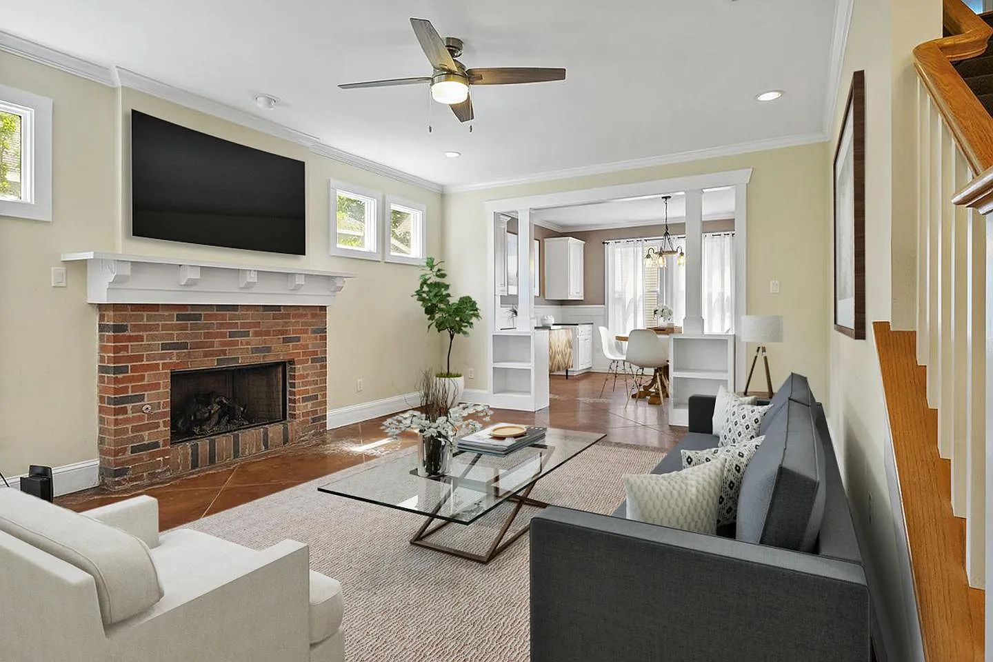 Modern four square Fort Worth home in Fairmount Historic District — Photo 1