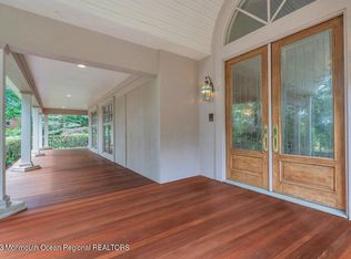 32 Roberts Rd, Holmdel, NJ 07733