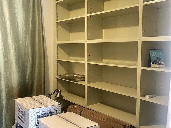4th image of 304 W 21st St APT 3D