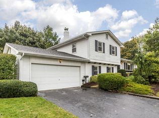 1273 Ducrest Dr S, Columbus, OH 43220