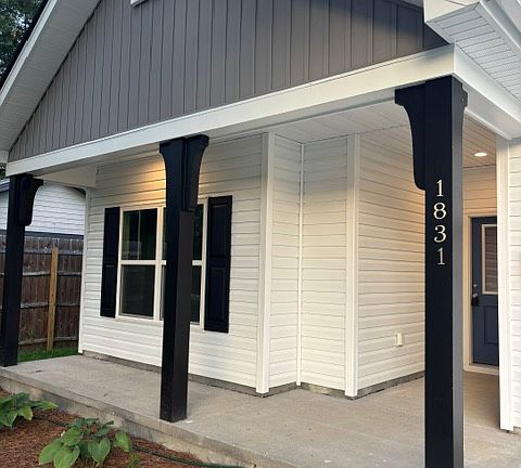 4th image of 1831 Woodland Rd