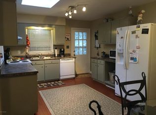 2605 Merriwood Dr, Jeffersontown, KY 40299