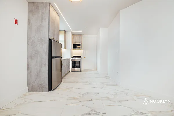 Rented by Nooklyn NYC LLC | media 17