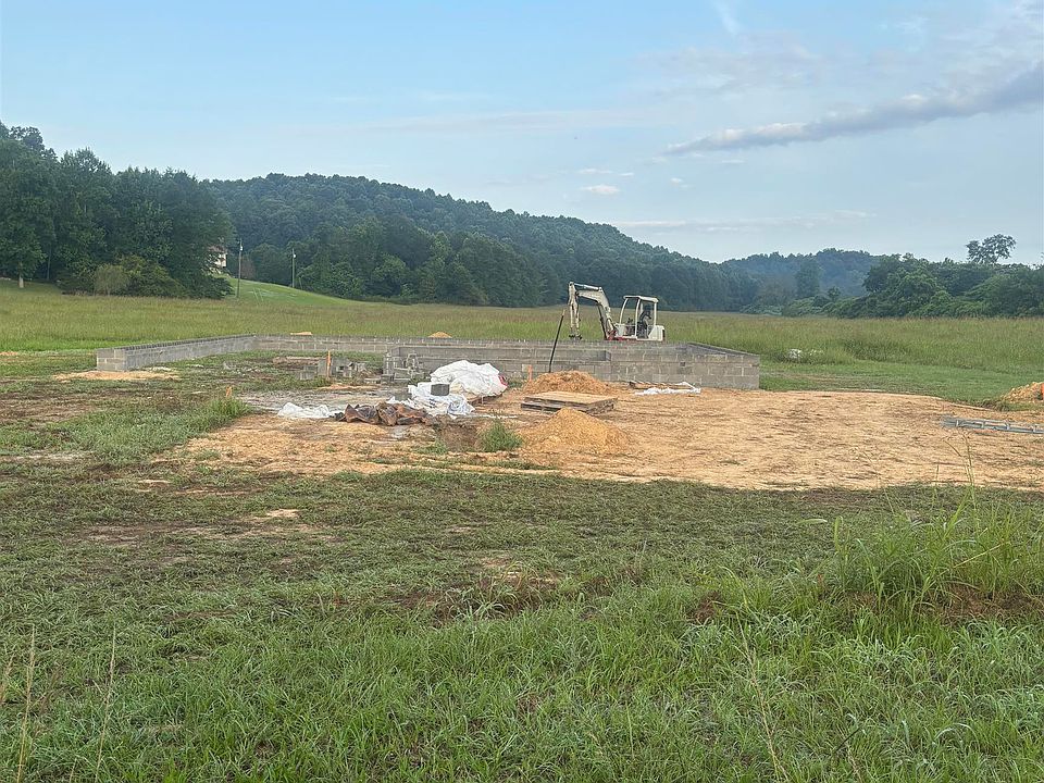 1st image of 1055 Angel Dr S