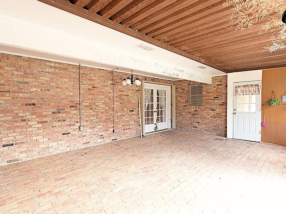5th image of 314 Belmont Dr