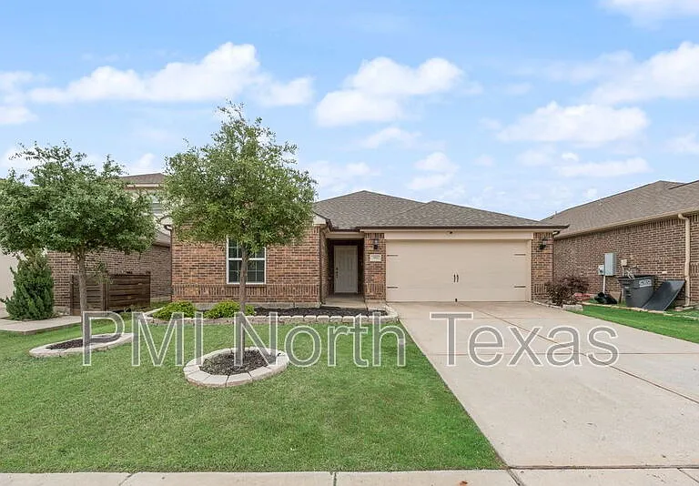 1911 Pilot Point Way — Photo 3