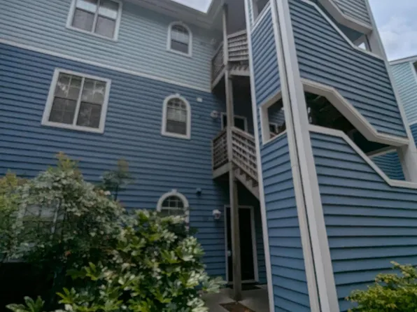 4210 Wilshire Blvd #103, Wilmington, NC 28403