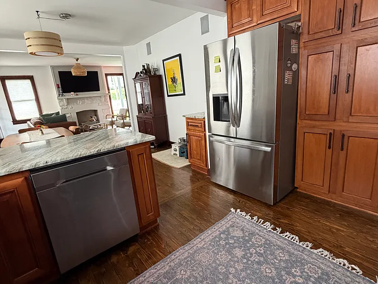 1013 Maynor Ave — Photo 8