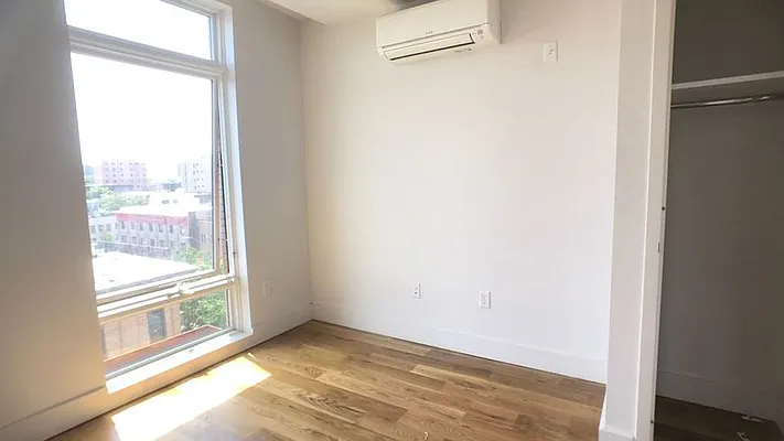 Rented by Nooklyn NYC LLC | media 38