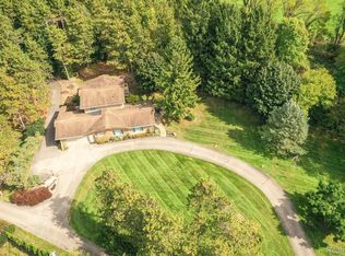 8677 Knox Rd, Clarkston, MI 48348