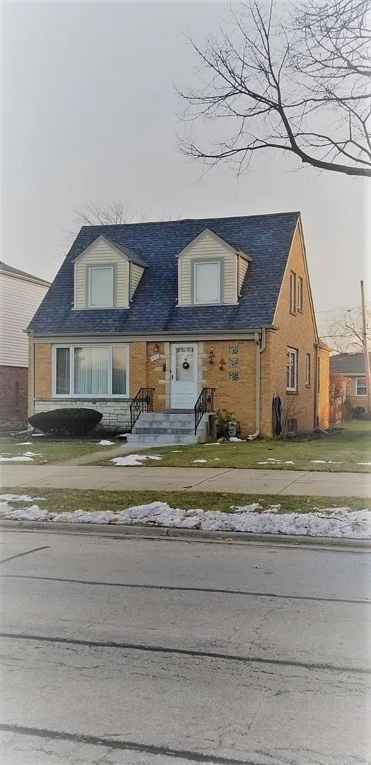 8306 N Osceola Ave photo 1