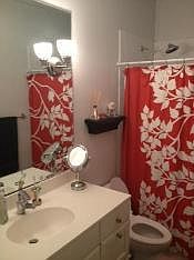 3rd image of 3622 N Leavitt St #1