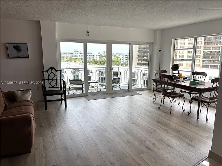 11111 Biscayne Blvd #6H — Photo 5
